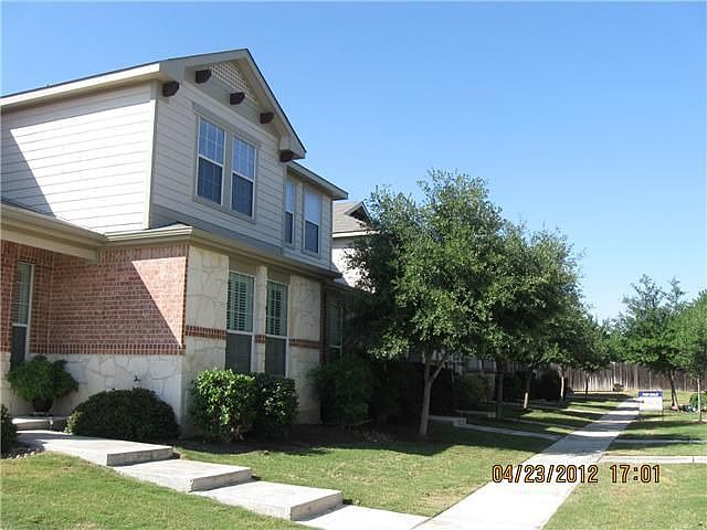 2nd image of 2523 Grayson Cir