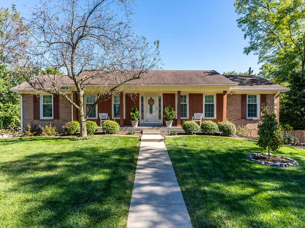 3352 Carriage Ln, Lexington, KY 40517