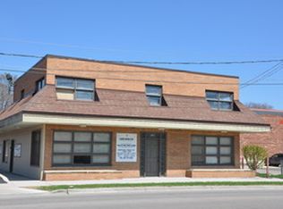 380 Summit St, Elgin, IL 60120