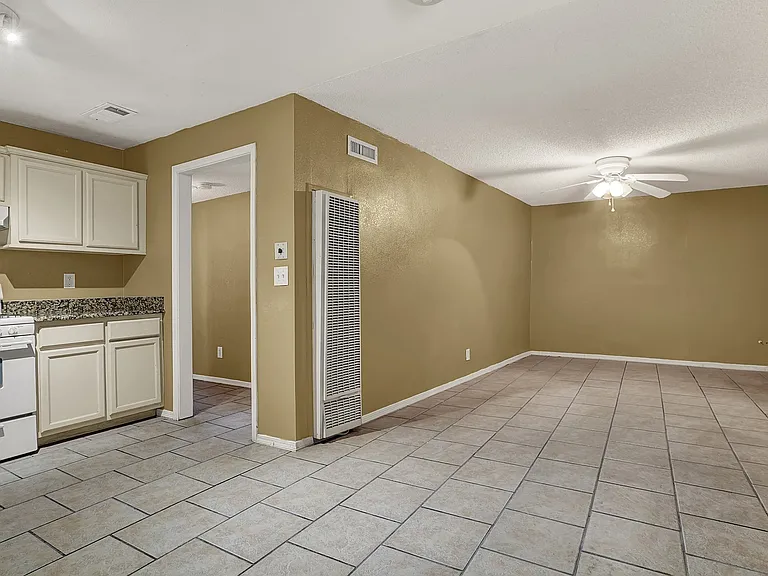 San Jose Apartments — Photo 23