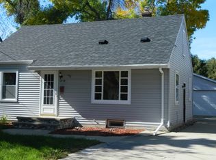 1519 S Jackson St, Appleton, WI 54915