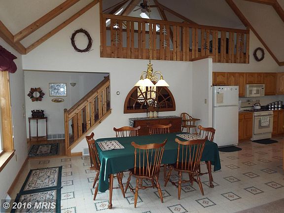 2nd image of 1523 Goldenrod Dr