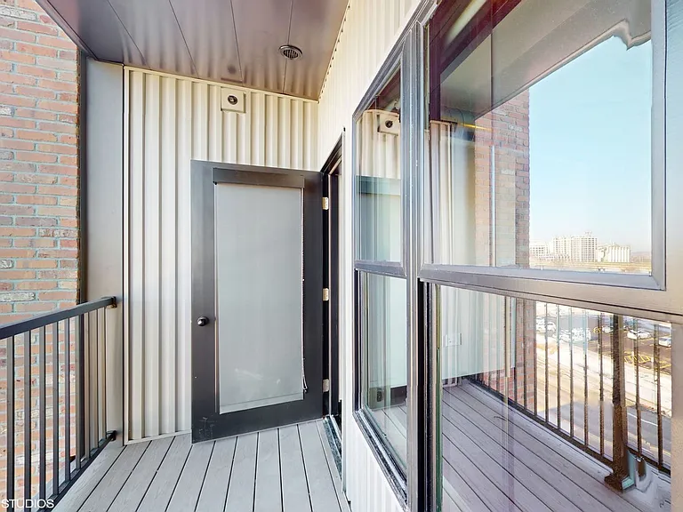 151 Lofts — Photo 54