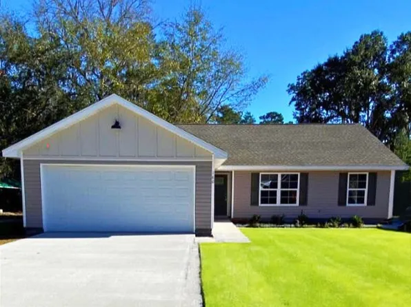 160 Callie Cir, Brunswick, GA 31525