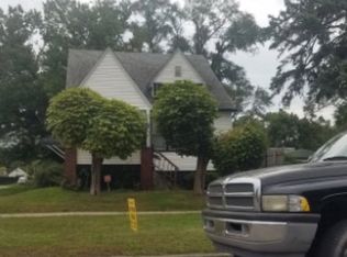 15776 Strathmoor St, Detroit, MI 48227