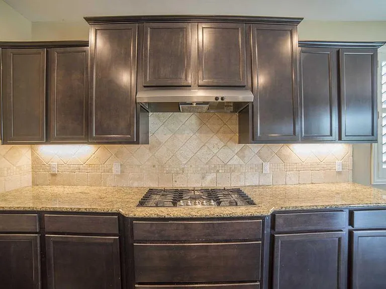 12715 Eversham Dr — Photo 9