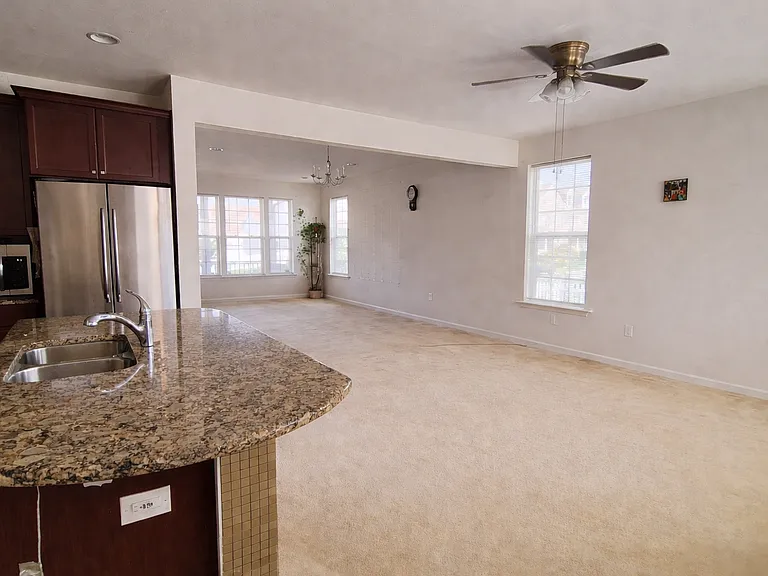 2415 W Palladio Pl — Photo 12