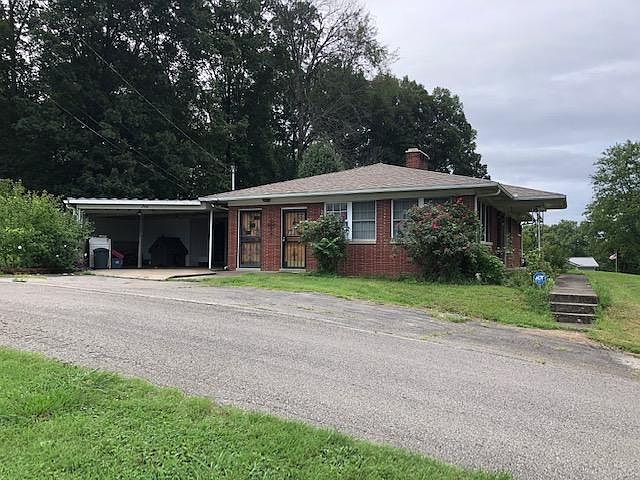 2nd image of 240 Harper Dr