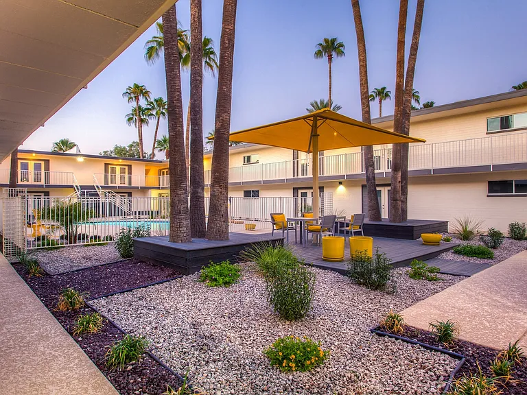 Pierson Place Apartments — Photo 12