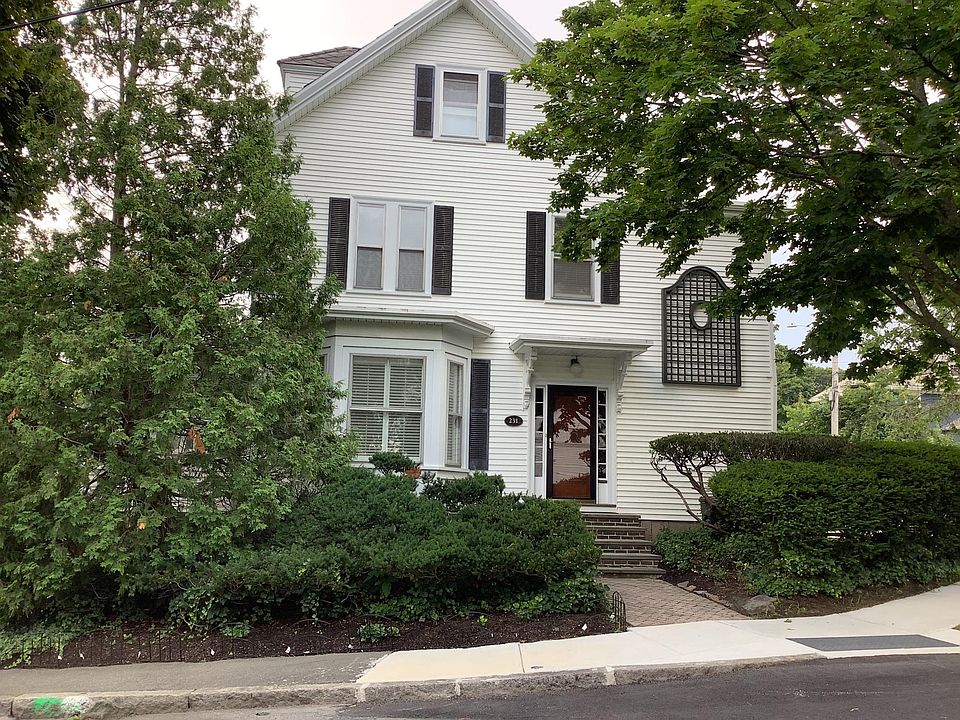 1st image of 231 Presidents Ln