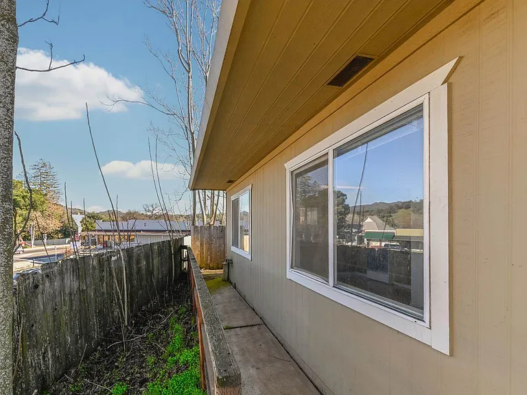 49 Gatewood Ave — Photo 30