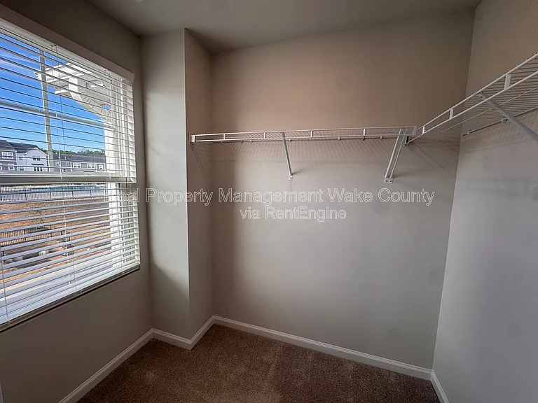 410 Odham Ln — Photo 45