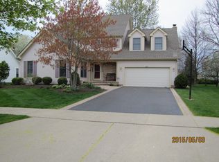 328 Hobble Bush Ln, Vernon Hills, IL 60061