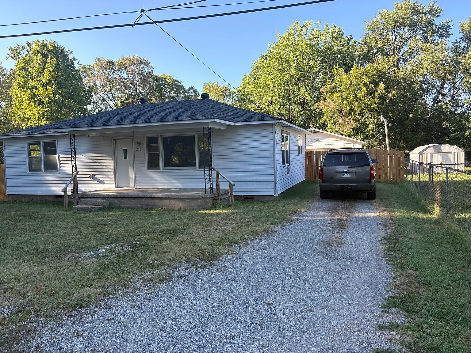 3 bed, 1218 sqft, $1,180 — Photo 2