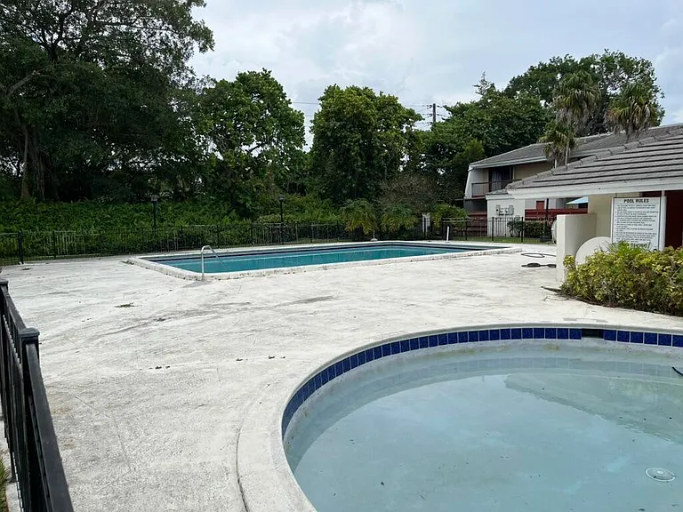 3094 Bermwood Ln #237 — Photo 39