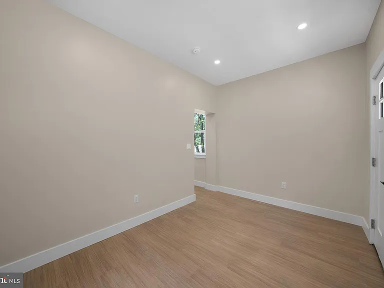 71 Dreamland Park Dr #75 — Photo 8