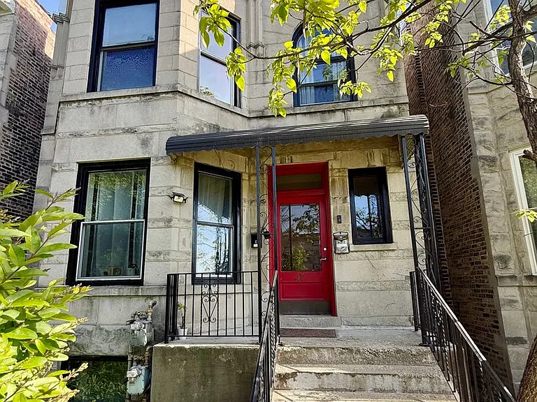 47 Chicago Ave — Photo 20