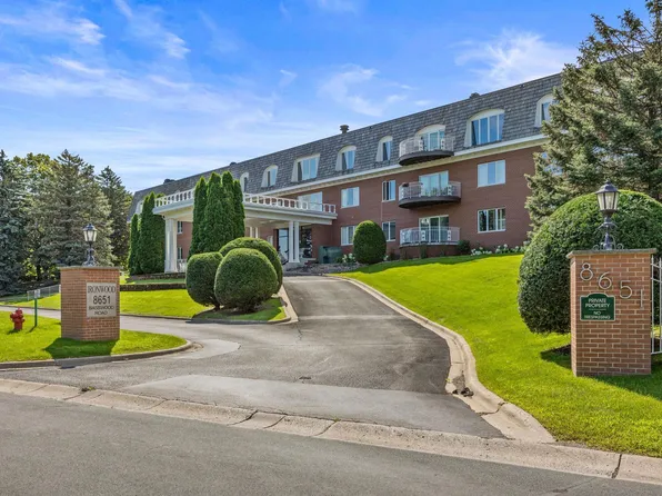8651 Basswood Rd Unit 303, Eden Prairie, MN 55344