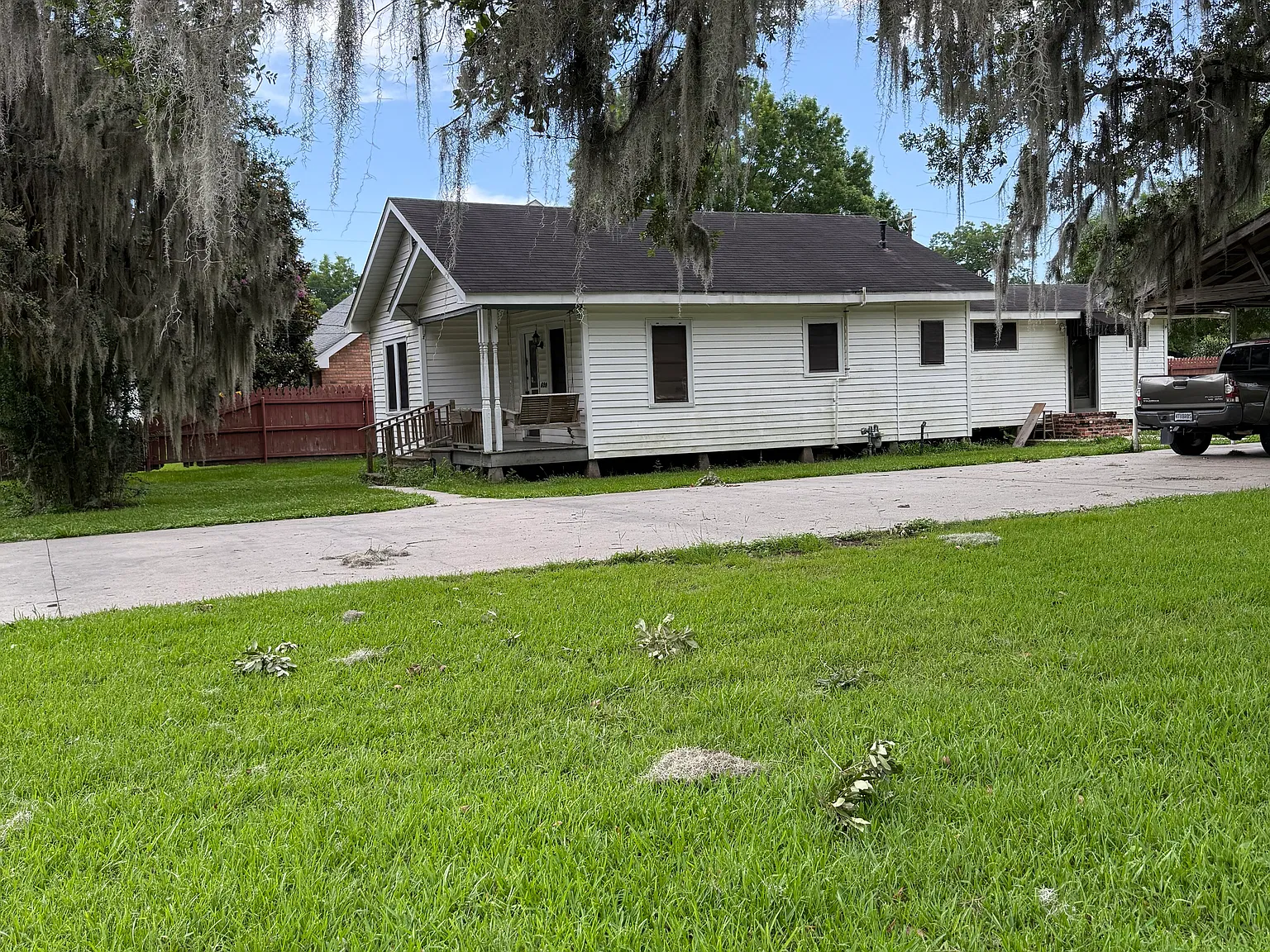 2 bed, 1100 sqft, $1,200 — Photo 2