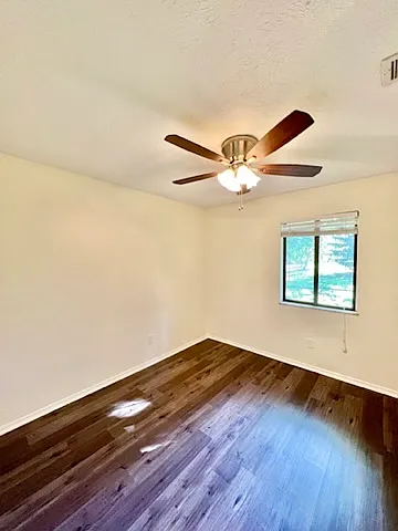 1 bed, 450 sqft, $945 — Photo 2