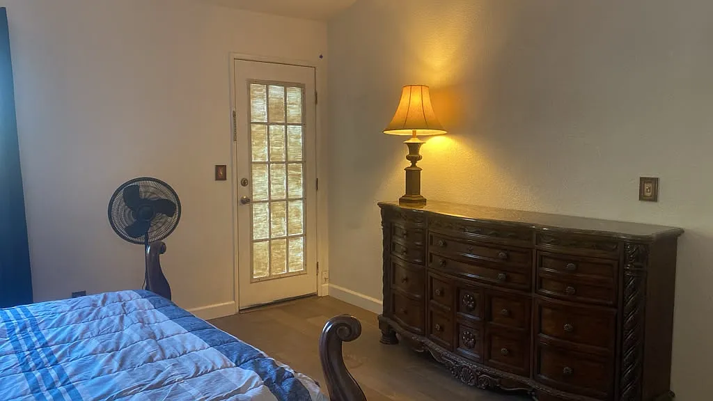 1 bed, 330 sqft, $1,500 — Photo 1