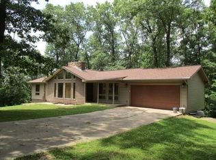 8100 Valleyview Ln, Bentonville, AR 72712