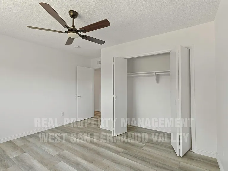 7749 Kentland Ave — Photo 23