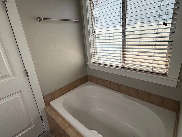 3024 N Christian Way — Photo 39