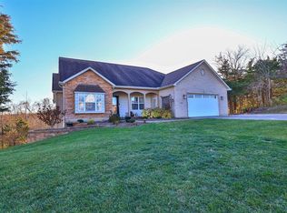 24435 Park Place Estates Dr, Lawrenceburg, IN 47025