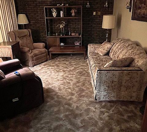 4th image of 151 Huntingdon Rd