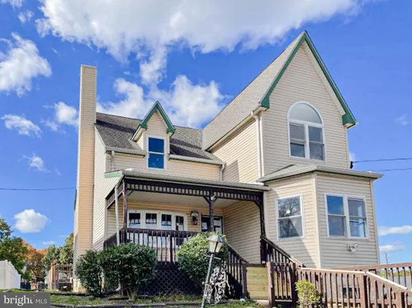 3241 N 48th St, Merchantville, NJ 08109