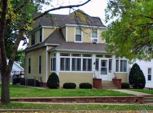 615 N Summit Ave, Sioux Falls, SD 57104
