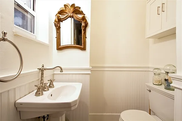 Sold by Citi Habitats | media 14