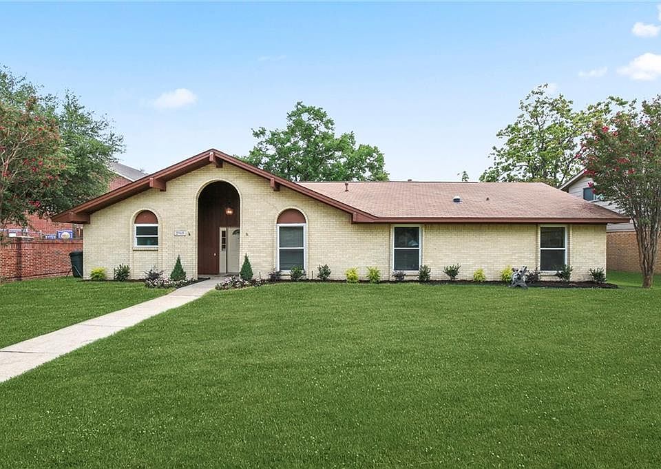 1st image of 2960 Marsann Ln