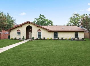 2960 Marsann Ln, Farmers Branch, TX 75234