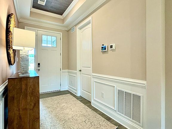3rd image of 7954 Walden Pond Ct