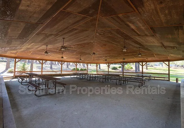 411 Gallery Dr #204-1 — Photo 20