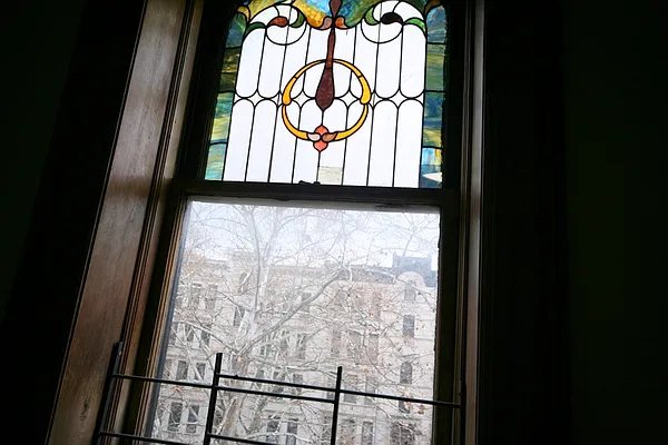 Rented by Metropolitan Realty | media 24