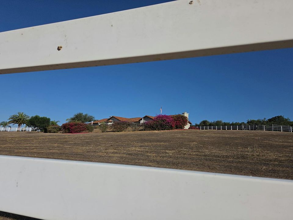 2nd image of 30316 Palomar Vista Dr