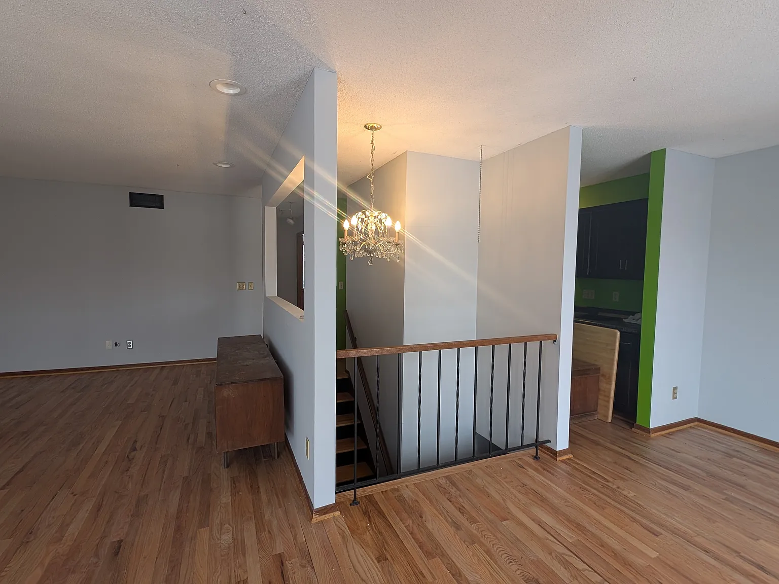 3 bed, 1500 sqft, $2,650 — Photo 4