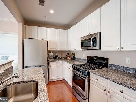 5th image of 4951 Brenman Park Dr APT 302
