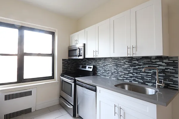 Rented by Douglas Elliman | media 5