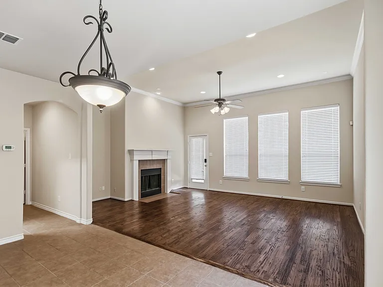 807 Clear Water Dr — Photo 19