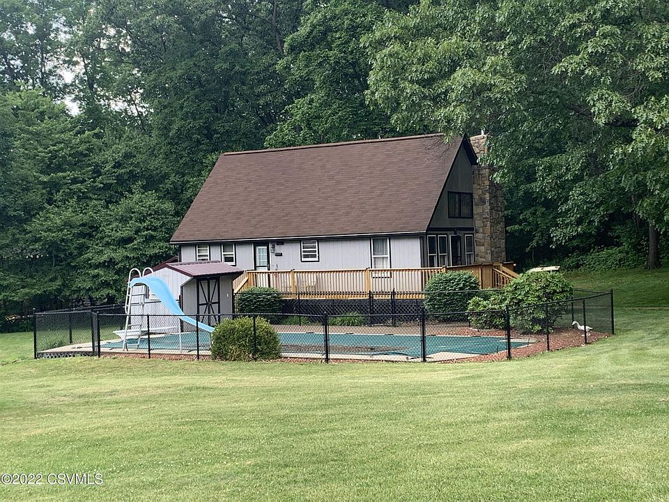 1st image of 225 Wooded Heights Dr