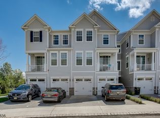 9A Passe Ct, Hillsborough, NJ 08844