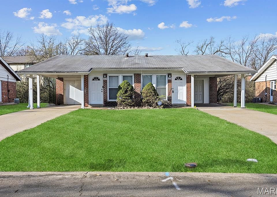 1st image of 305 Saint Eugene Ln