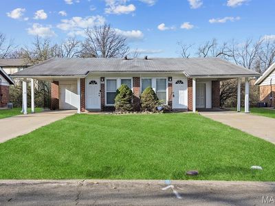 305 Saint Eugene Ln, Florissant, MO, 63033