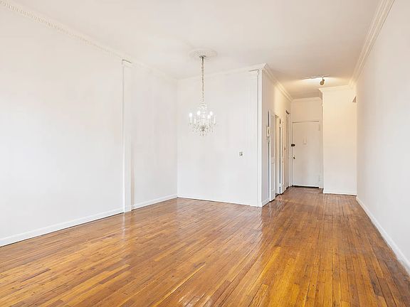 4th image of 99 Bank St APT 5F
