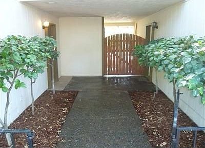 5th image of 1114 Meadow Oaks Dr