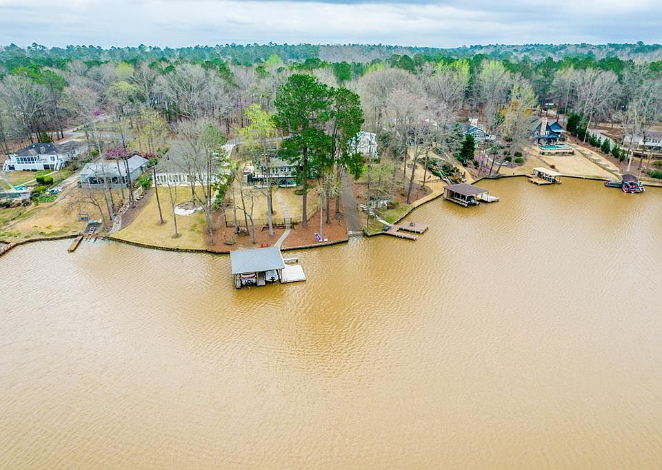 1st image of 151 Honeysuckle Ln NW